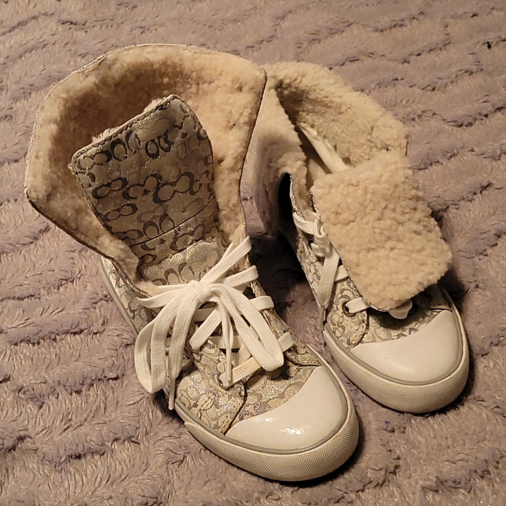 Coach bonney sneakers.